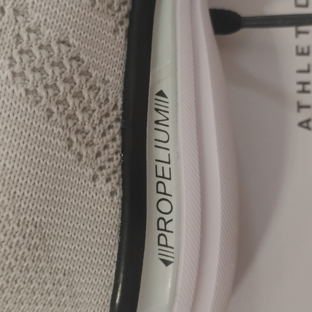 Apl Shoes - Picture 9 of 9